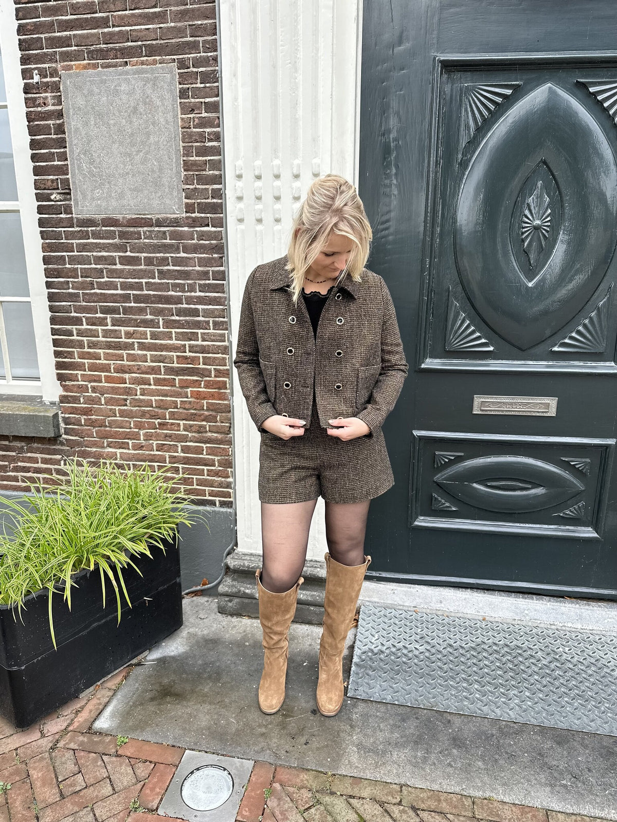 Raphaella Short - Noir