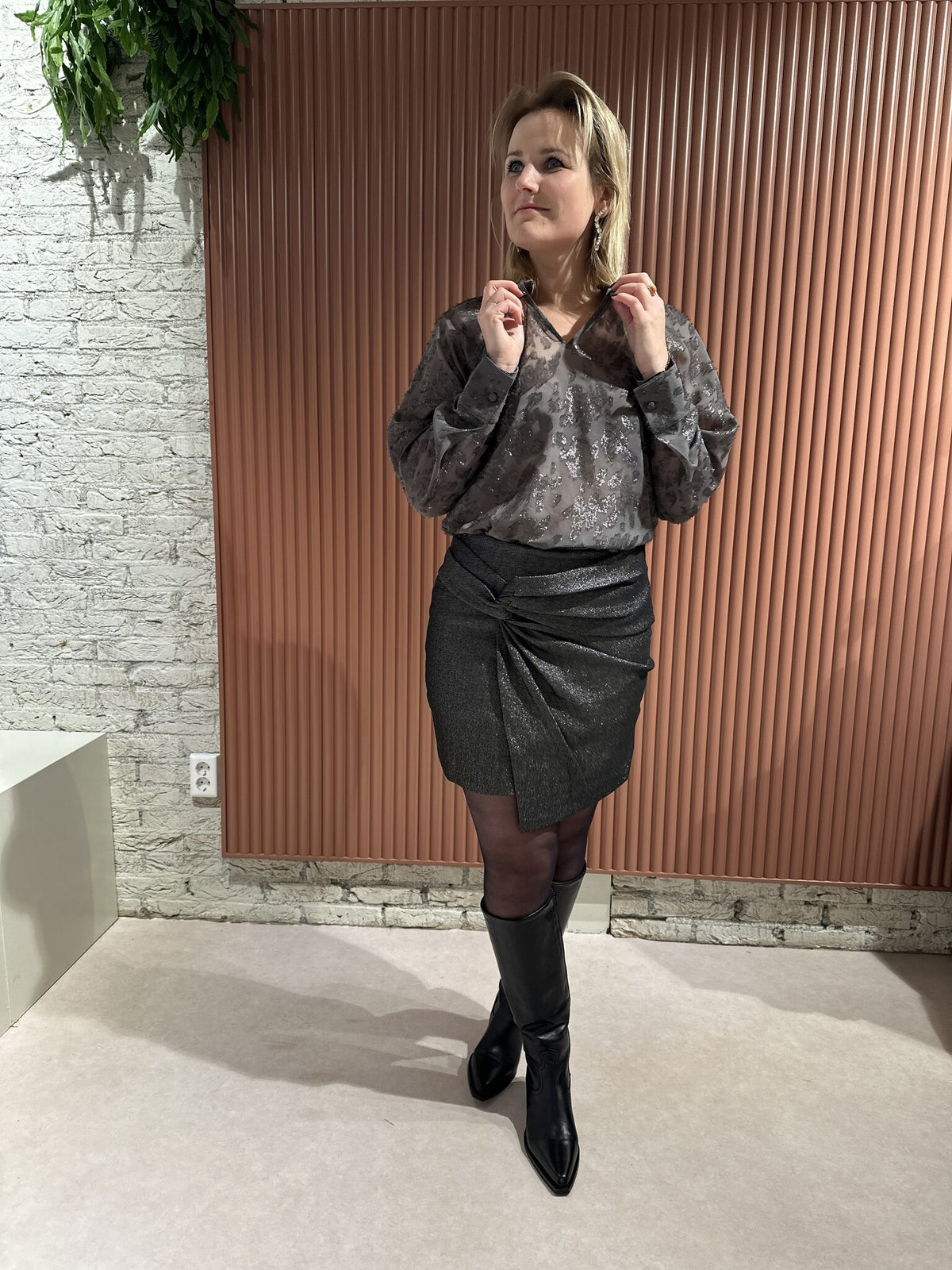 Rave Skirt - Black Silver