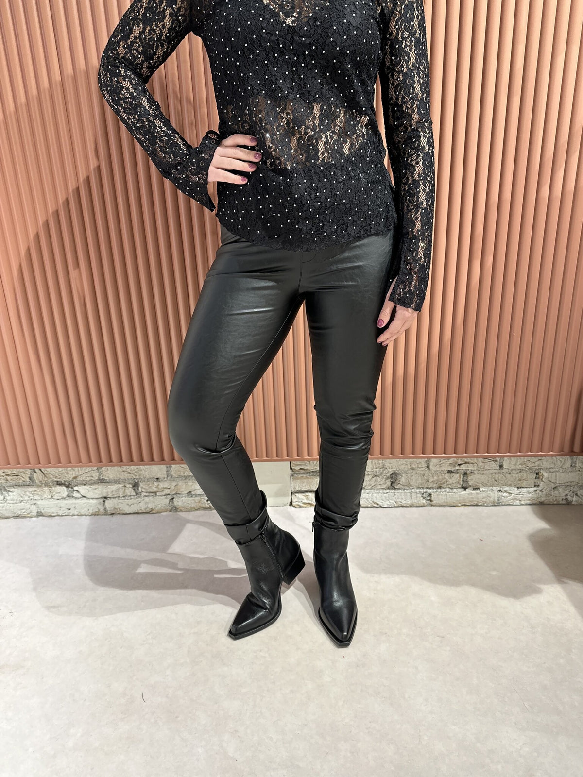 Diton Faux Leather Leggings - Raven (black)