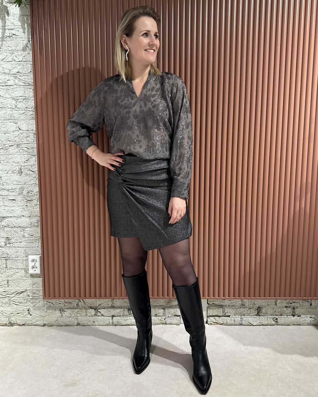 Rave Skirt - Black Silver