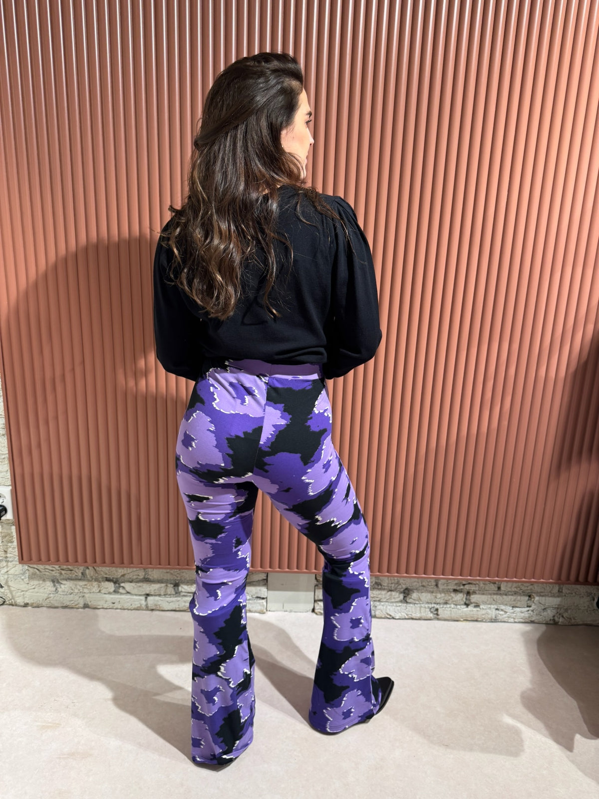 Graphic Flower Peached Extra Flare Pants - Light lilac
