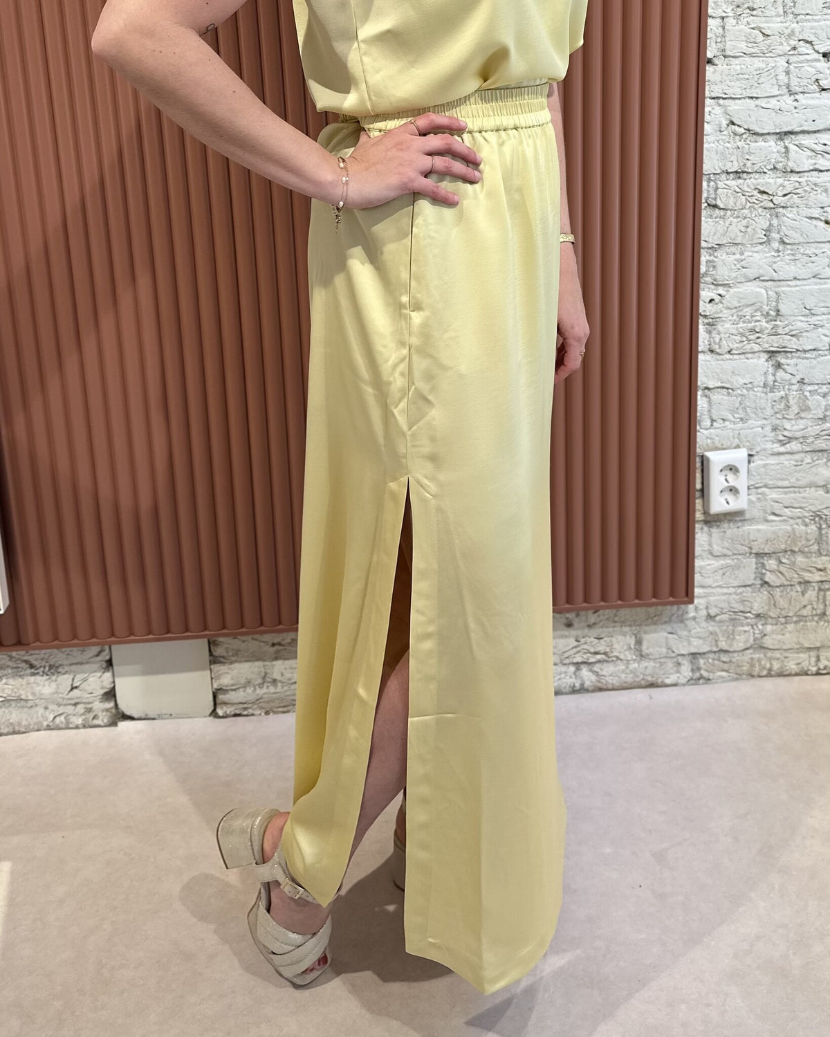 Dimal satin maxi skirt | Limoncello