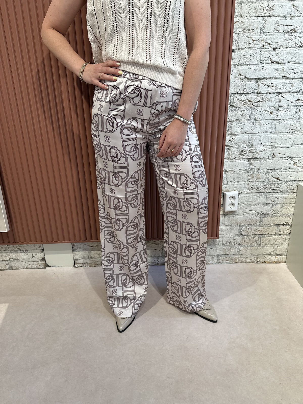 Teo Logo Printed Wide Leg Pants | Butter Cream