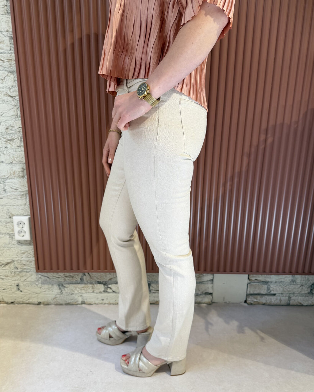 Amanda metallic straight cropped jeans - Butter cream