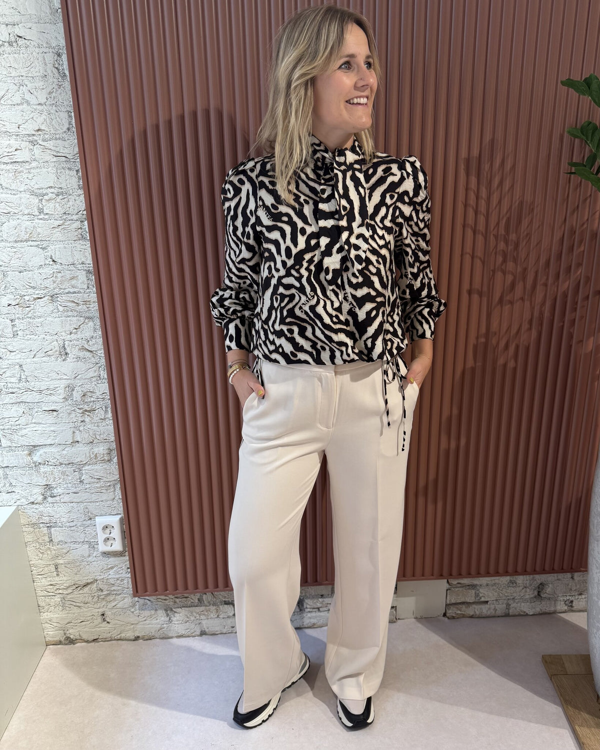 Hush taped tailored pants | Oatmeal cream