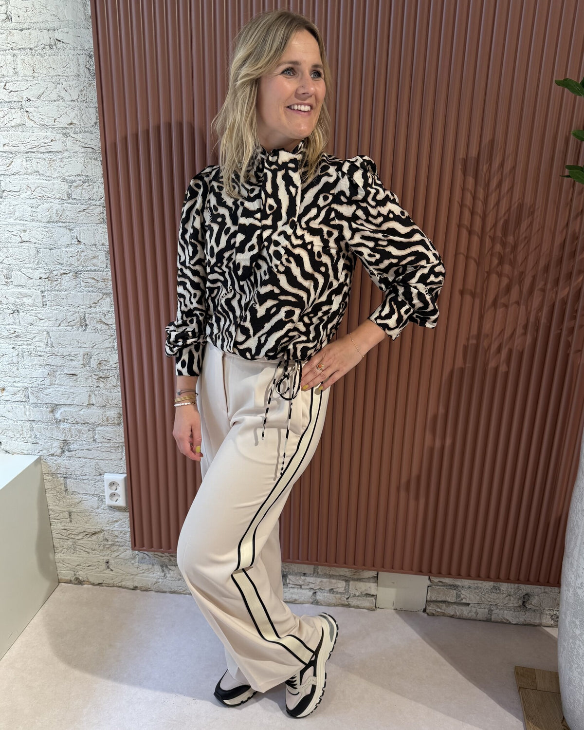 Hush taped tailored pants | Oatmeal cream