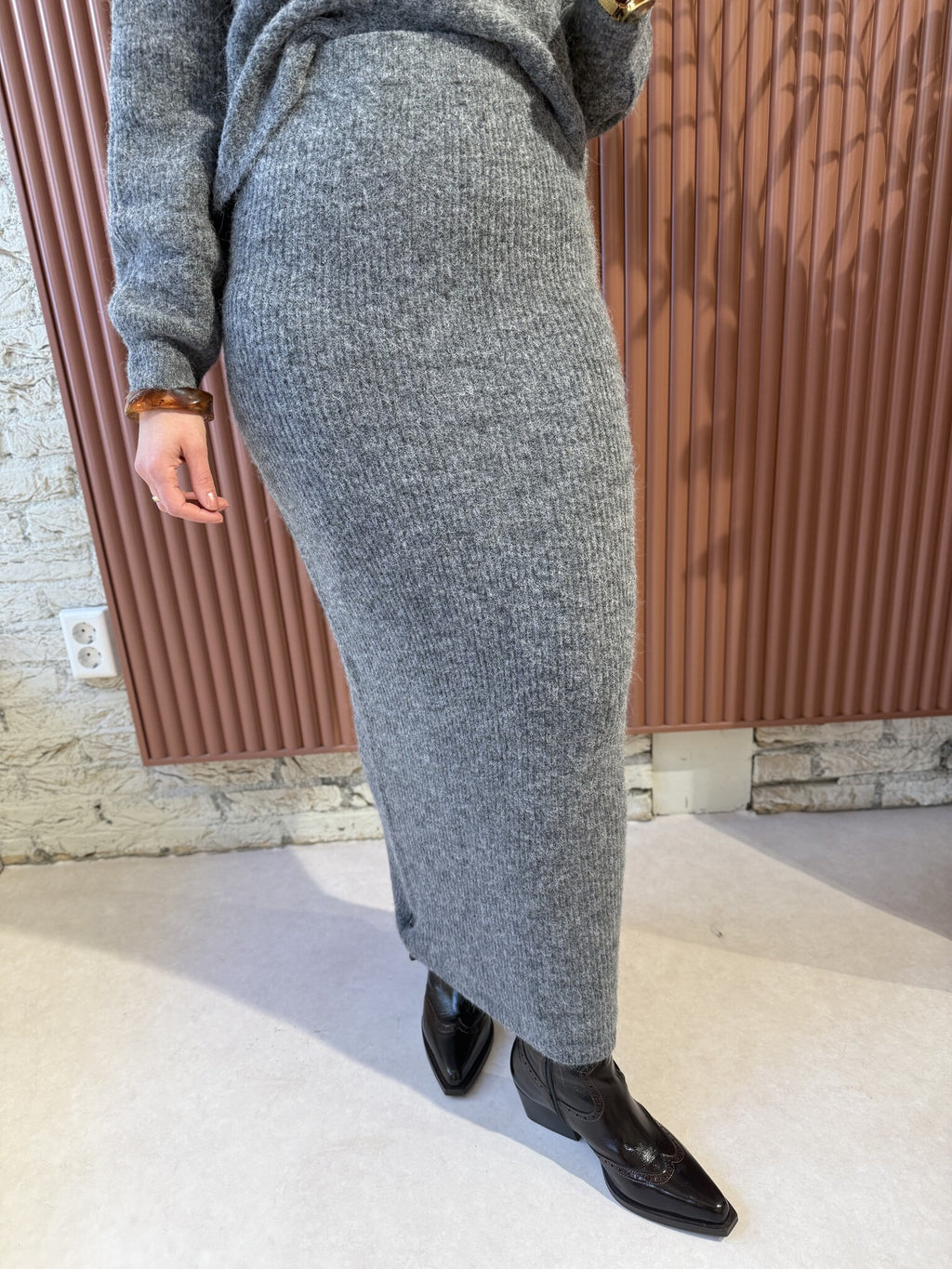 Suzy Knitted Long Skirt | Granite Grey melange