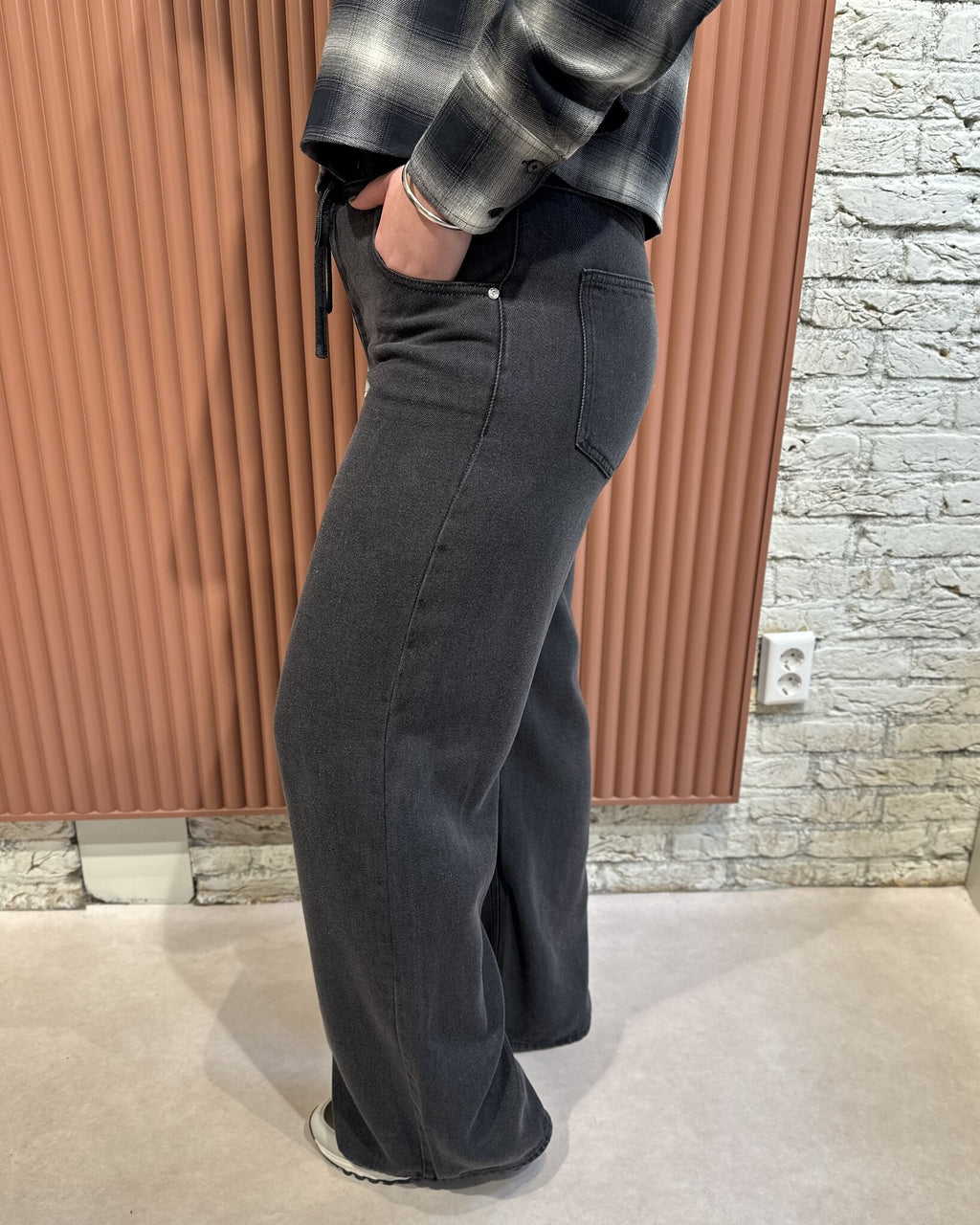 Irvin Denim Jeans | Black denim