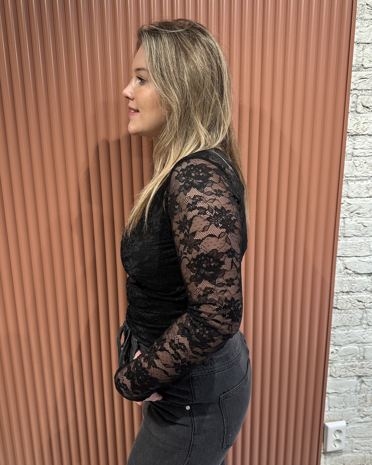 Social Tee | Black