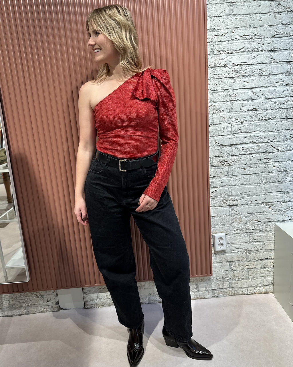 Fresno Top | Goji Berry