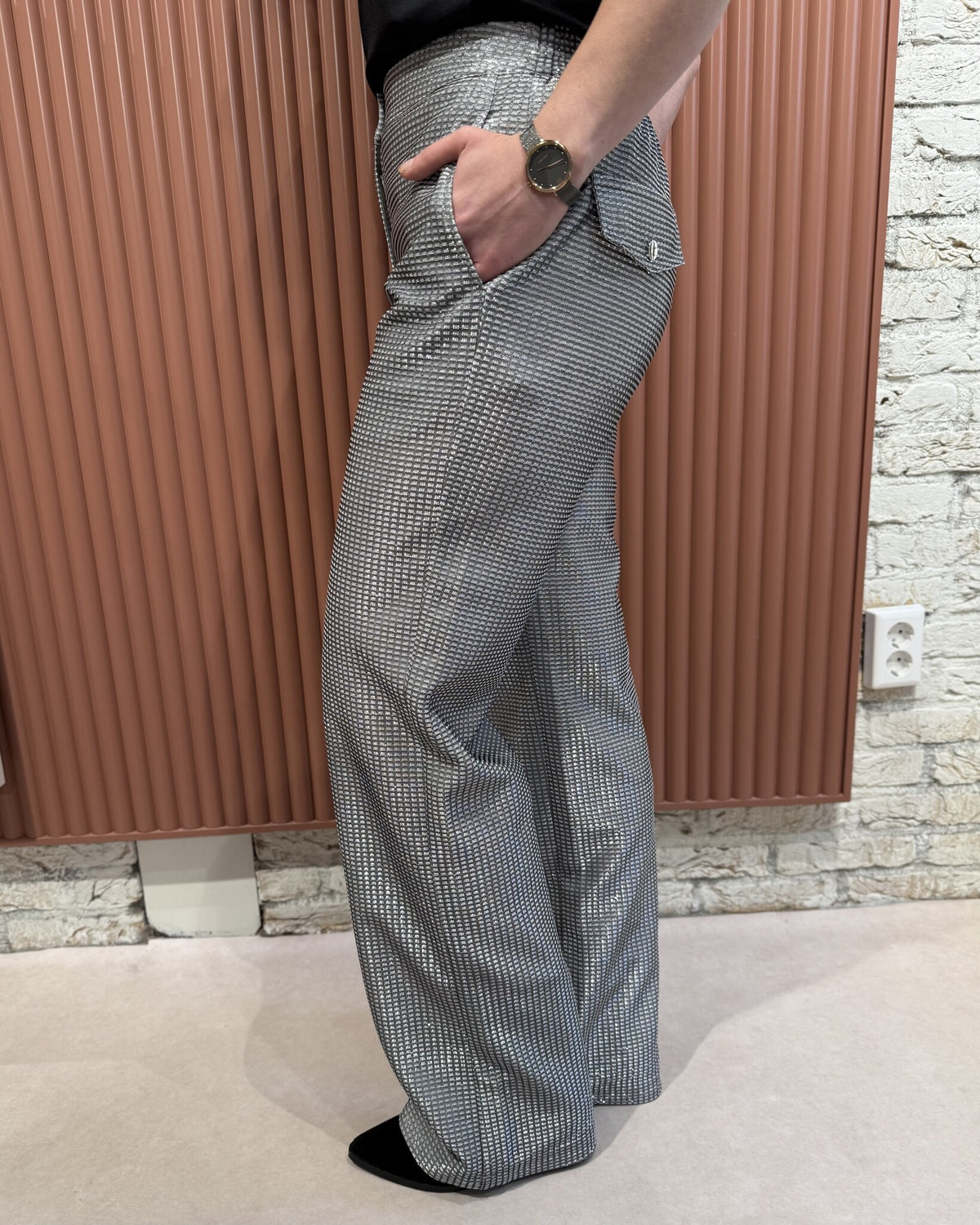 Aremi metallic straight leg pants | Silver