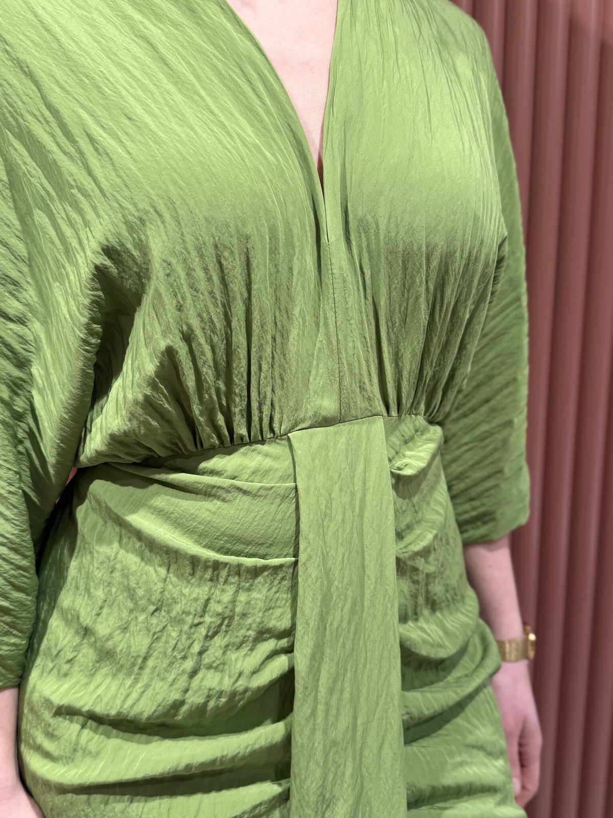 Bradshaw pleated long dress | Green Lush