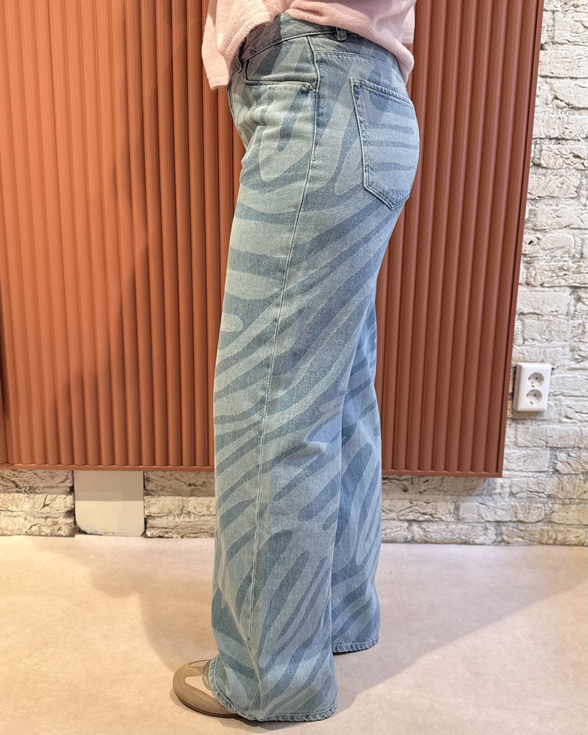 Nuit Wide Leg Printed Jeans | Skywash Blue