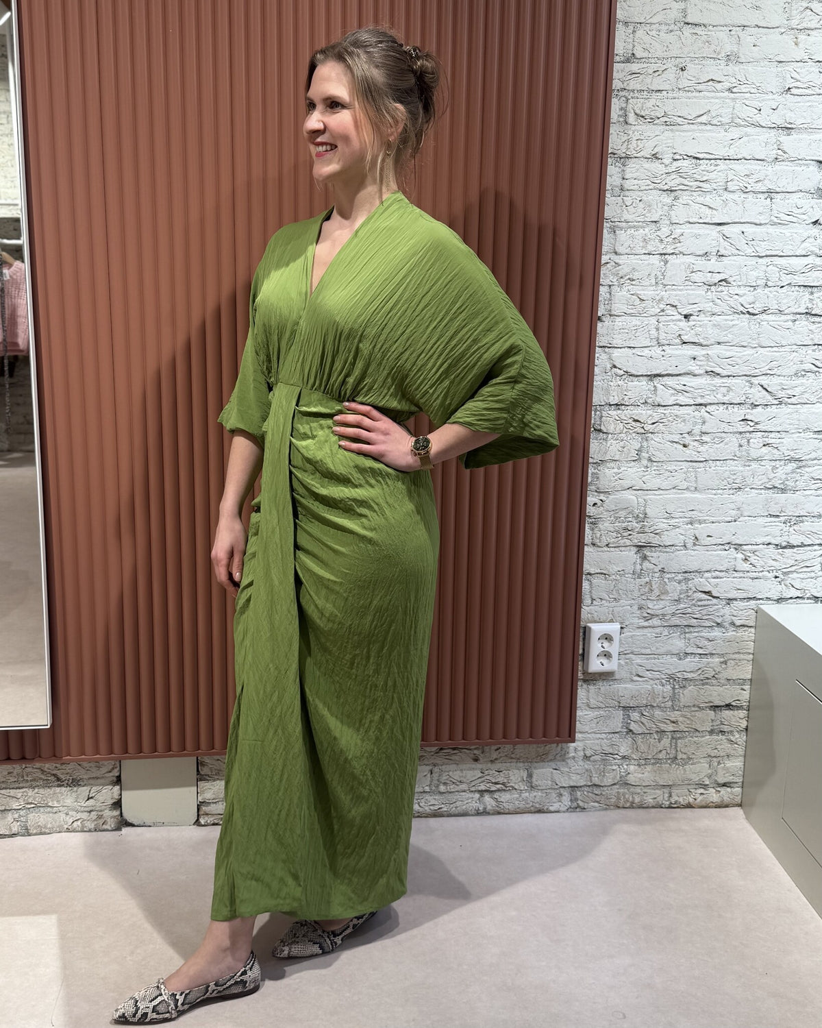 Bradshaw pleated long dress | Green Lush