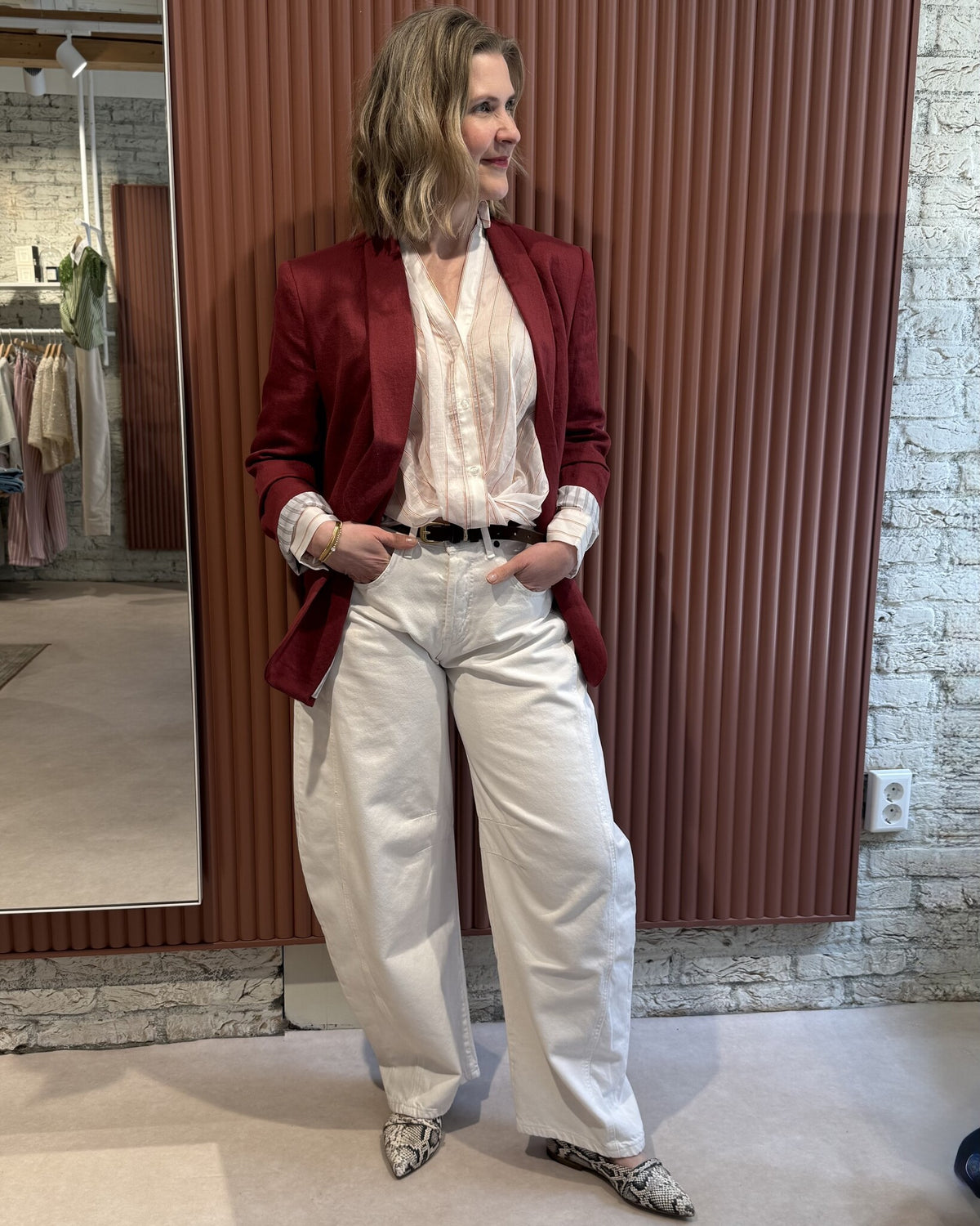 Dayva relaxed fit blazer | Berry Red